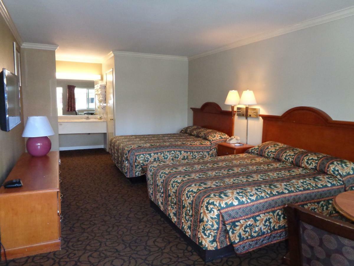 Long Beach Luxury Inn Exterior foto